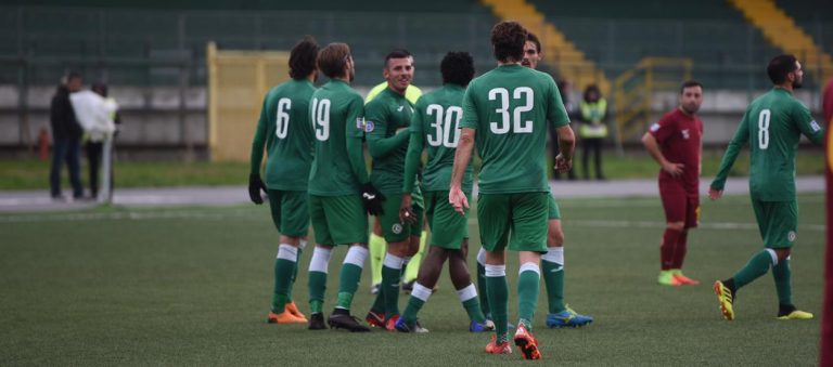 Bucaro bum alla prima: l’Avellino schianta la Lupa Roma