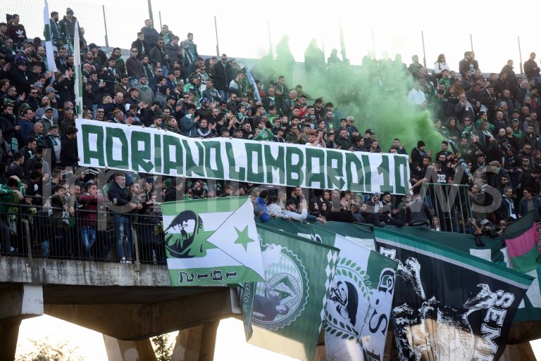 Adriano Lombardi, il ricordo in una maglia speciale dell’Official Store