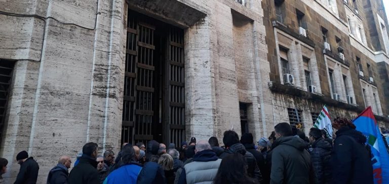 IIA, ricapitalizzazione Karsan-Leonardo. Ma la cassa integrazione non c’è