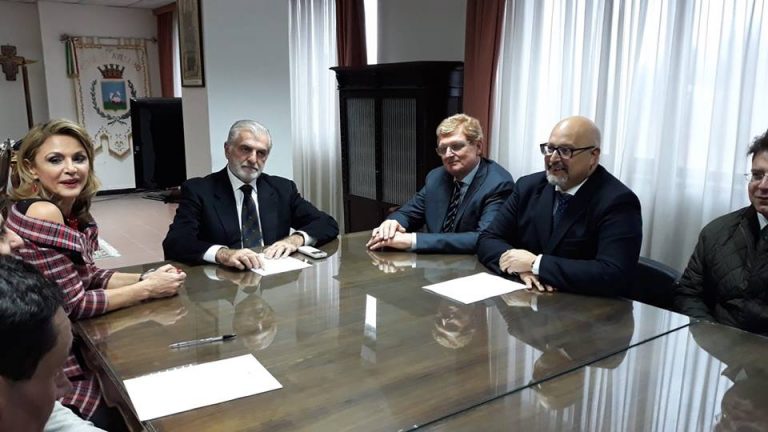 Passaggio di cassa tra Ciampi e Priolo. L’ex sindaco: “No comment”. E il Comune diffida la Tesoreria