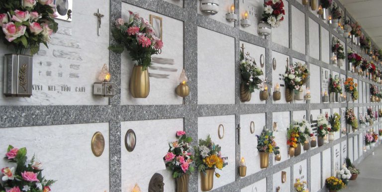 Serino: il cimitero sarà chiuso l’1 e il 2 novembre