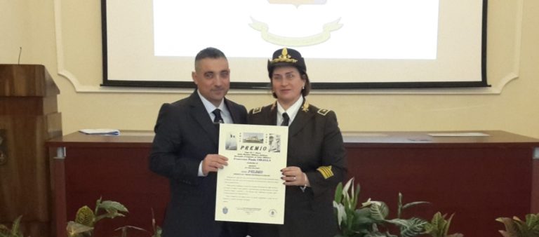 Il Comandante dei Vigili del Fuoco D’Eliseo premiata alla “Nunziatella”