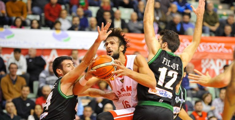 Champions, qualificazione rimandata per la Sidigas: Murcia espugna Avellino