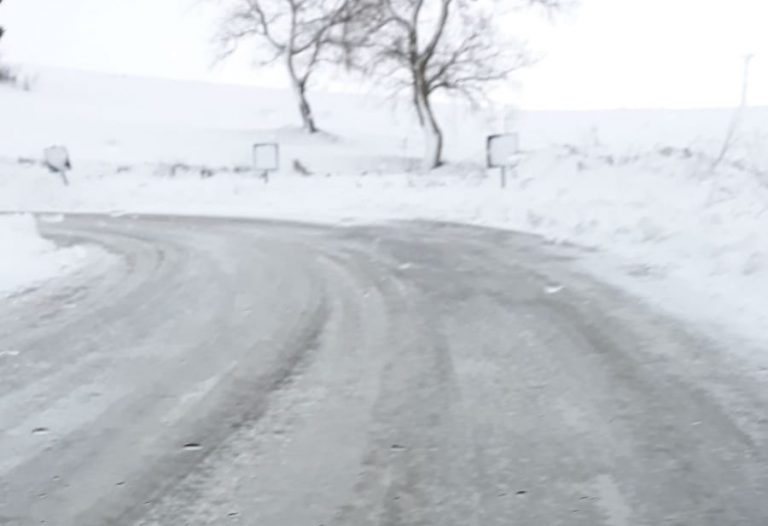 Strade ghiacciate, esplode la protesta in Alta Irpinia