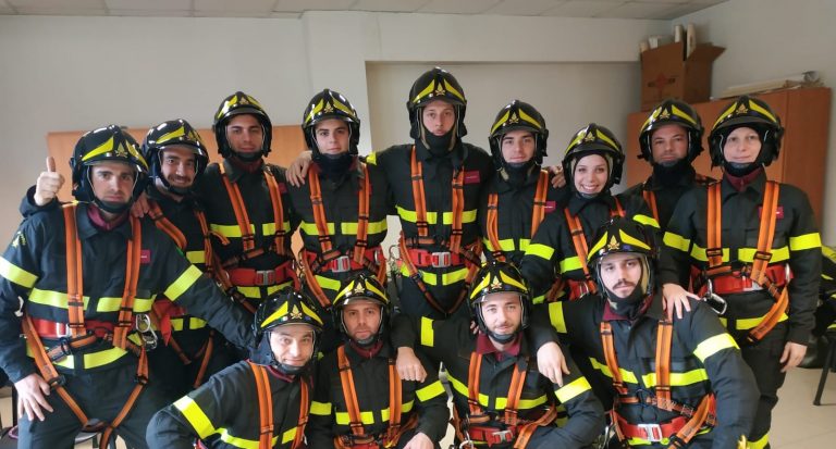 Vigili del fuoco, formazione conclusa per 13 giovani volontari