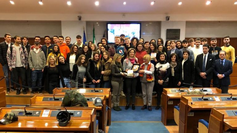 “Ragazzi in Aula”, D’Amelio incontra gli studenti del De Sanctis di Cervinara