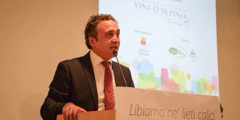 Vini d’Irpinia, Di Marzo riconfermato alla guida del consorzio: “Pronti ad accelerare sulla promozione dei nostri vini”