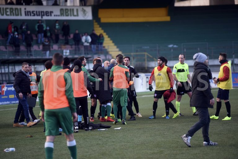 Tensione post-Atletico: l’Avellino e Sforzini pagano il conto