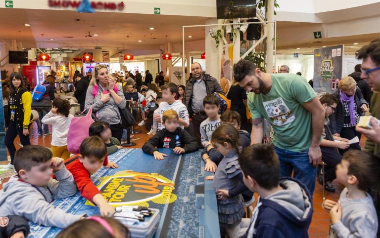 Panini Tour Up! 2019: l’invasione delle figurine “Calciatori” fa tappa ad Avellino