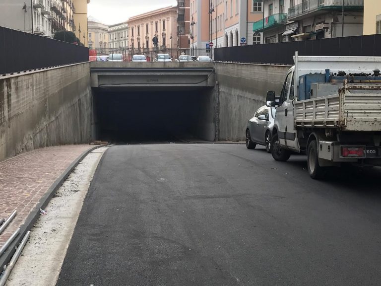 Tunnel, Comune di Avellino condannato a risarcire le attività