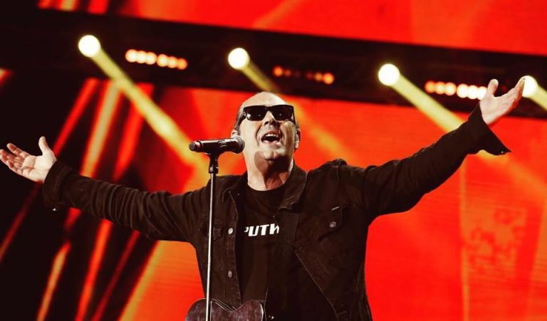 Lo Sputnik di Luca Carboni atterra al Teatro Gesualdo