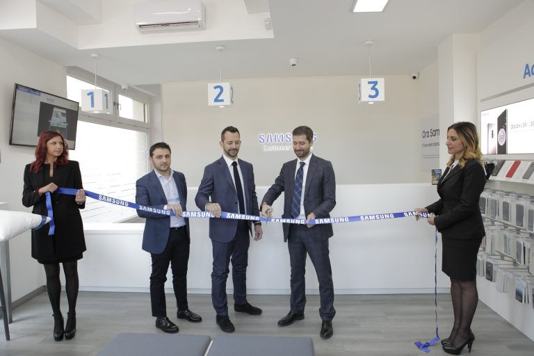 Arriva ad Avellino il secondo centro di assistenza monobrand Samsung in Campania: smartphone riparati entro un’ora