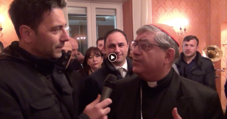 VIDEO/ Il Cardinale Sepe a Lapio per ricordare Caprio: “E’ stato un esempio per tutti”