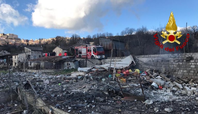 Lutto cittadino a Gesualdo, domani alle 15 i funerali del fuochista