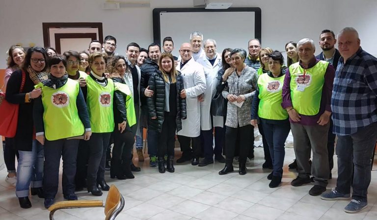 “Le mani sul cuore”, 800 visite cardiologiche: in città vince la prevenzione