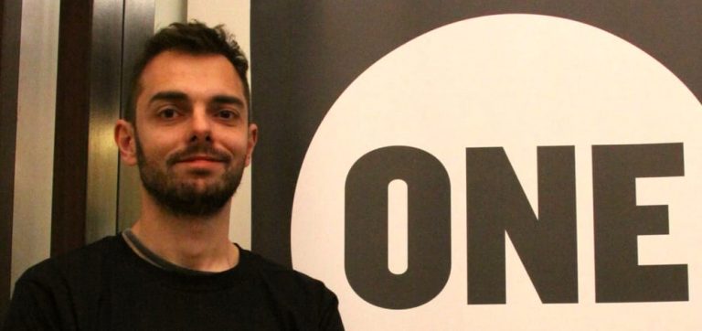 Contro la povertà: uno studente irpino selezionato per ONE, la campagna ideata da Bonovox