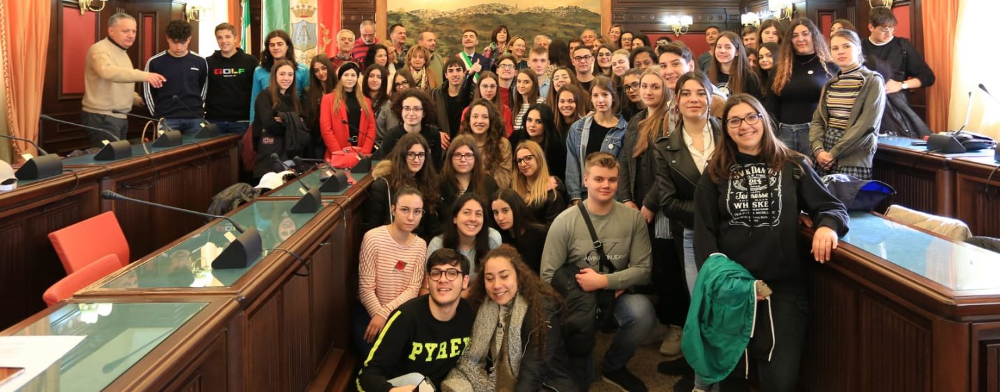 Alla scoperta dei “Tesori nascosti”, gli studenti del Ruggero II diventano guide turistiche
