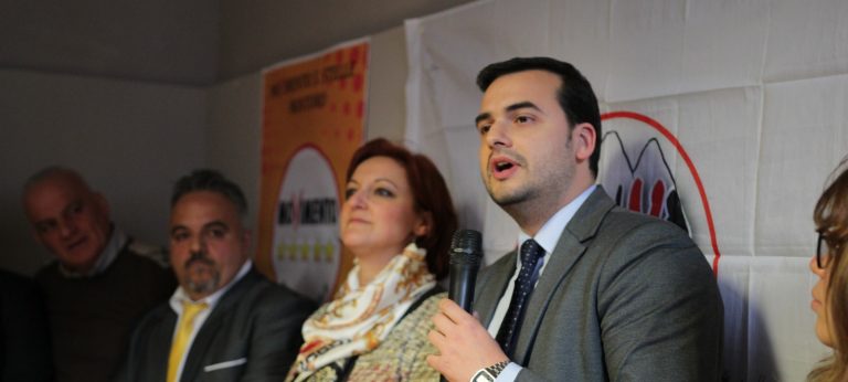 VIDEO/ Montoro, parlamentari al fianco di Romano: “Il M5s avanza sul territorio”