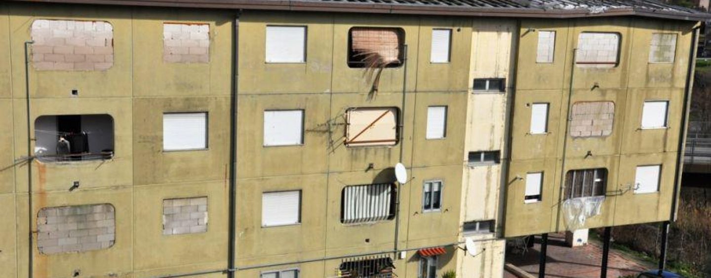 L’Assocasa scrive al premier Conte: “Le case popolari in Irpinia sono in stato fatiscente”