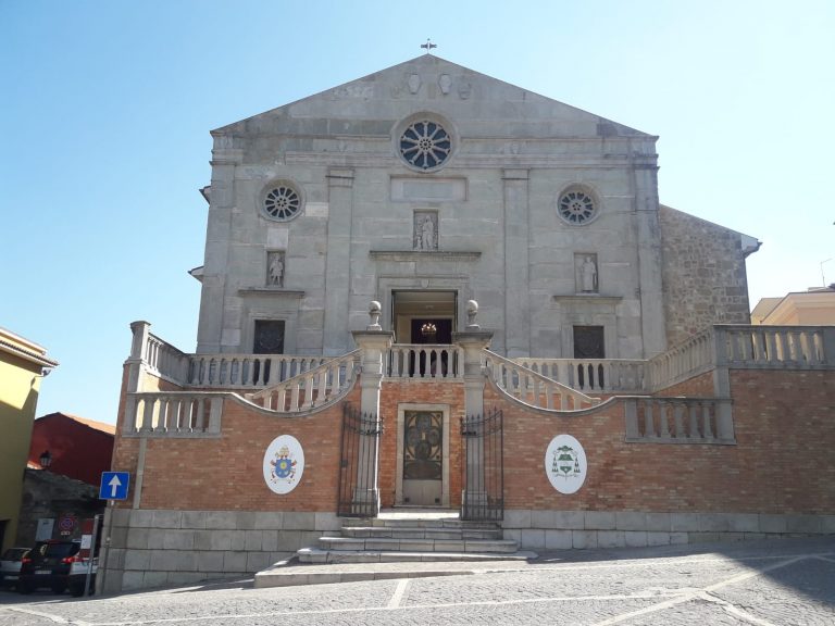 La Cattedrale risorta, ad Ariano riapre la Basilica di Santa Maria Assunta