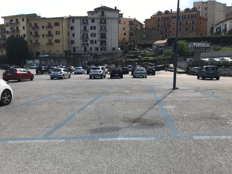Ordinanza prorogata: ad Avellino i parcheggi sono gratuiti fino al 13 aprile