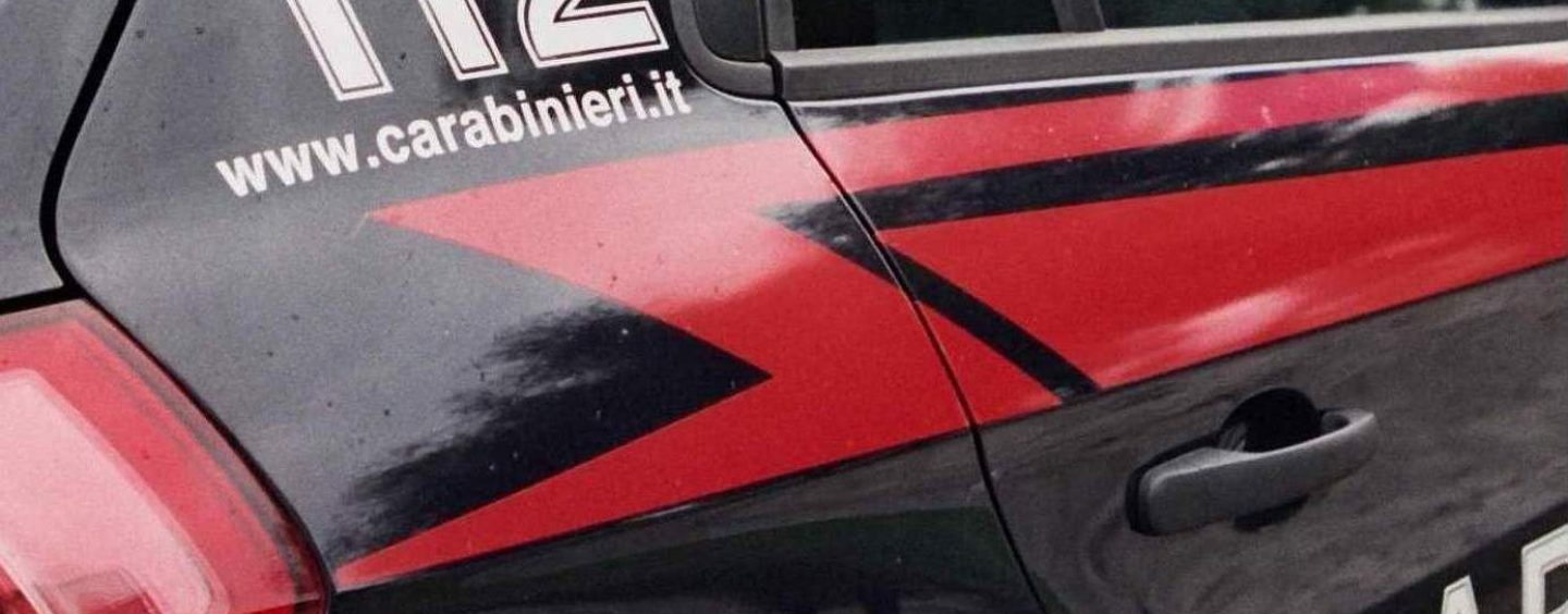 A spasso per Mirabella con la bici, ma è ai domiciliari: arrestato un 28enne per evasione