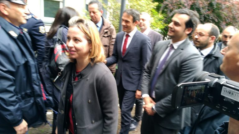 Il ministro Grillo al Frangipane di Ariano. “De Luca insulta soltanto, essere qui per me è un dovere”