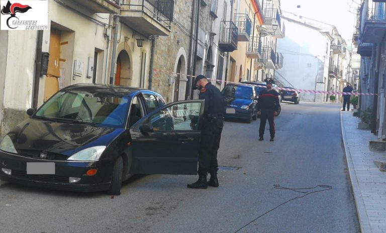 Baselice, i carabinieri sventano un colpo al bancomat