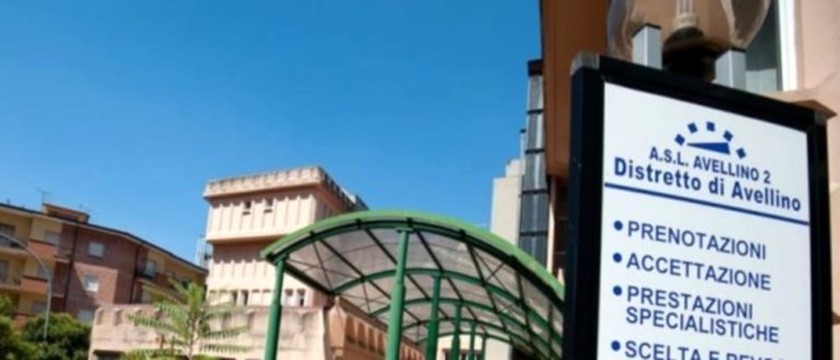 Doppi stipendi all’Asl di Avellino: scatta il primo licenziamento