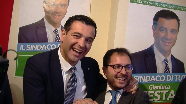 VIDEO/ Maraio del PSI sponsorizza Festa e attacca i 5 Stelle: “E’ la stata la peggiore pagina possibile per Avellino”