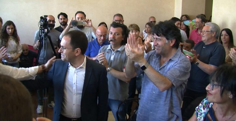 VIDEO/ Cipriano e l’abbraccio della sua squadra: “L’esultanza di ieri mi ha fatto male. Avellino ha bisogno di una tregua”