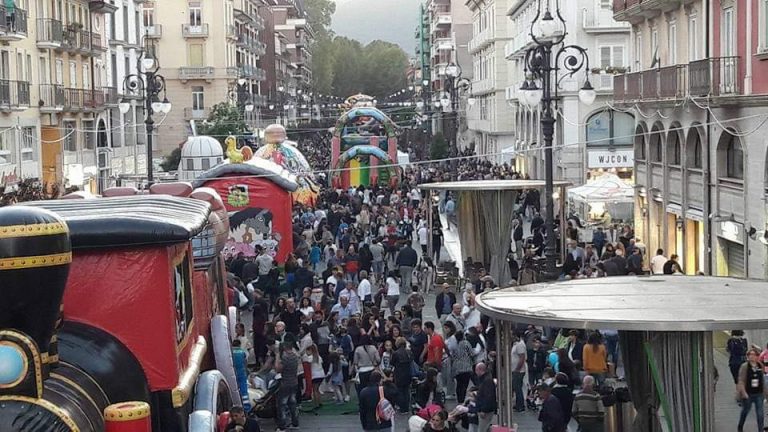 “Bimbo Days”, l’Us Acli: “Biglietti omaggio solo per famiglie disagiate”