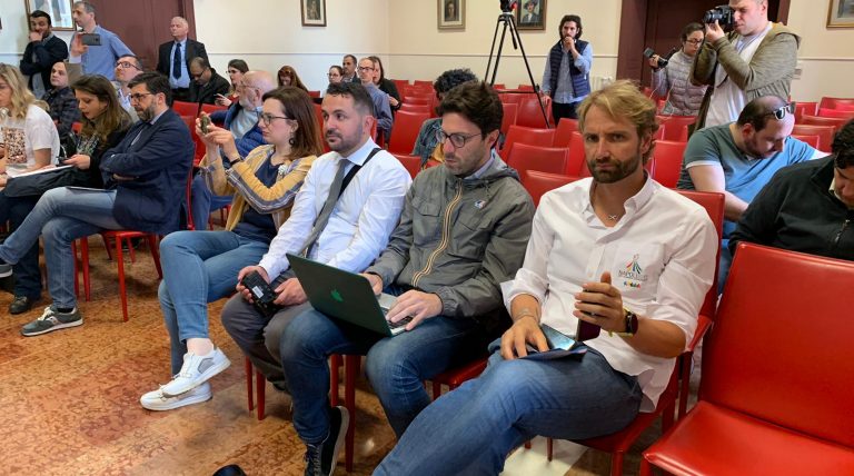 VIDEO/ Conto alla rovescia per l’Universiade 2019. Ad Avellino fa tappa il campione del mondo Rosolino