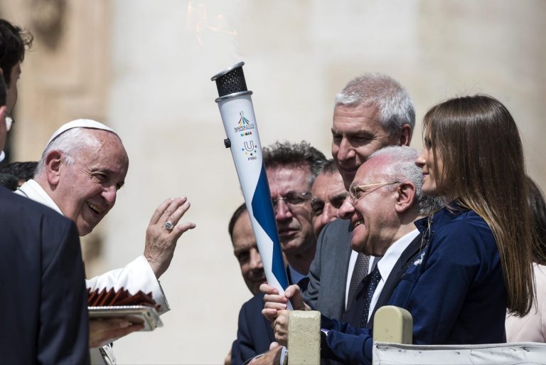Da Montevergine ad Avellino a Ospedaletto e Summonte: la fiaccola olimpica fa il suo esordio in Campania