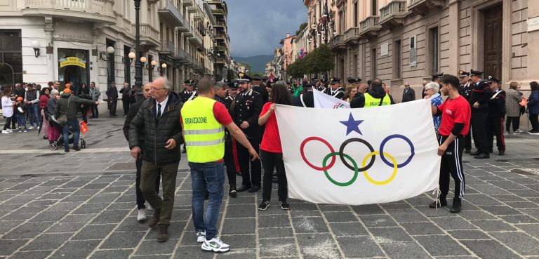 VIDEO/ La pioggia concede una tregua e Sport Days inizia coi sorrisi