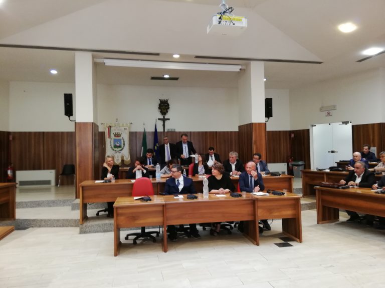 “Sono in consiglio comunale per mettere in pratica il programma del MoVimento. E lo farò”. Urciuoli chiarisce