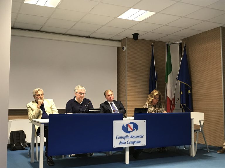 Rete oncologica in Campania, Iannace: “Passi in avanti, ma difficoltà per il reperimento di risorse umane”