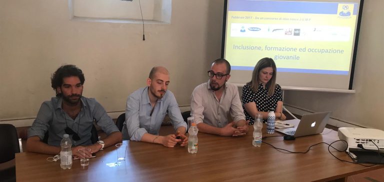 Progetto Jump: Casina del Principe sarà un centro di autoimprenditorialità giovanile, Festa e Luongo al fianco di Cioffi