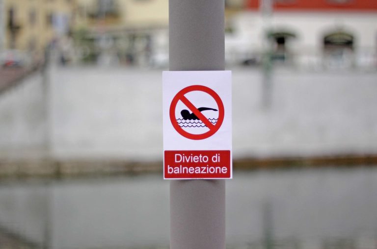 Divieti di balneazione in Campania, ecco gli ultimi dati Arpac