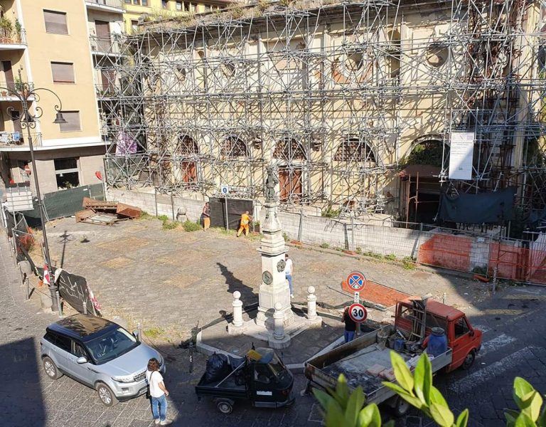 Ex Dogana, liberata piazza Amendola: al via la rinascita