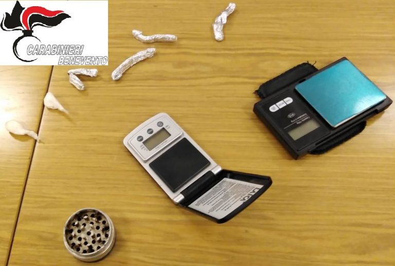 Denunciati due spacciatori nel beneventano