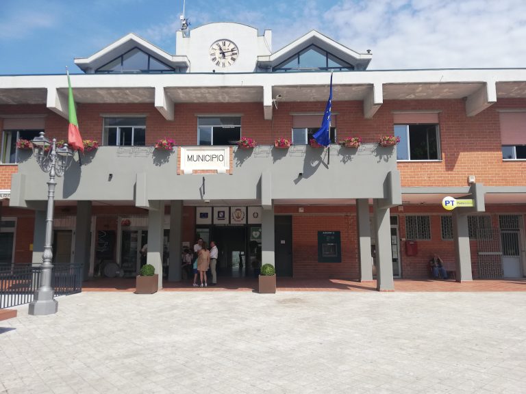Pietrastornina, il sindaco: “Continuate a restare a casa”. Domenica sarà piantato un ulivo per non dimenticare i defunti