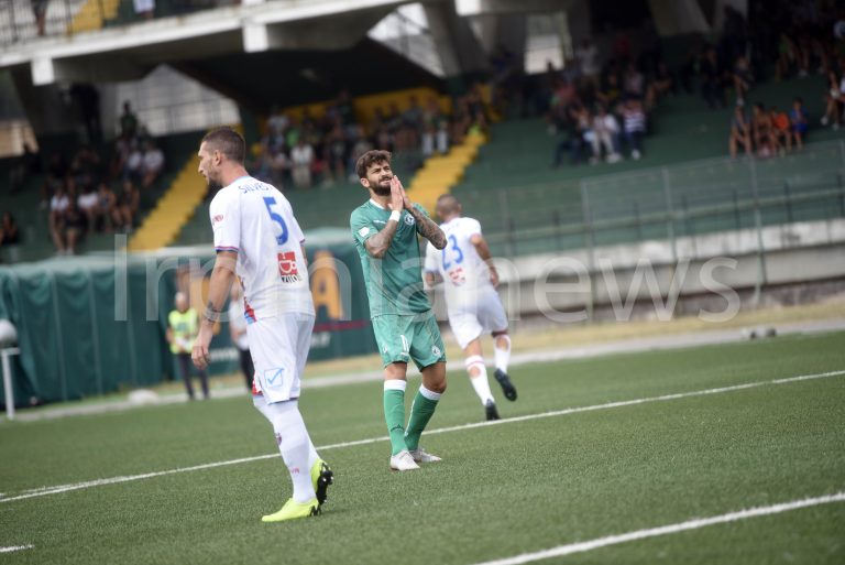 Il Catania è implacabile: Avellino in ginocchio all’esordio