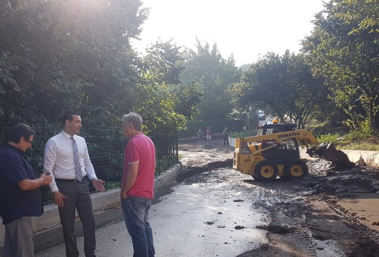 Bomba d’acqua su Avellino, disagi in diverse strade della città: in azione anche i mezzi del Comune