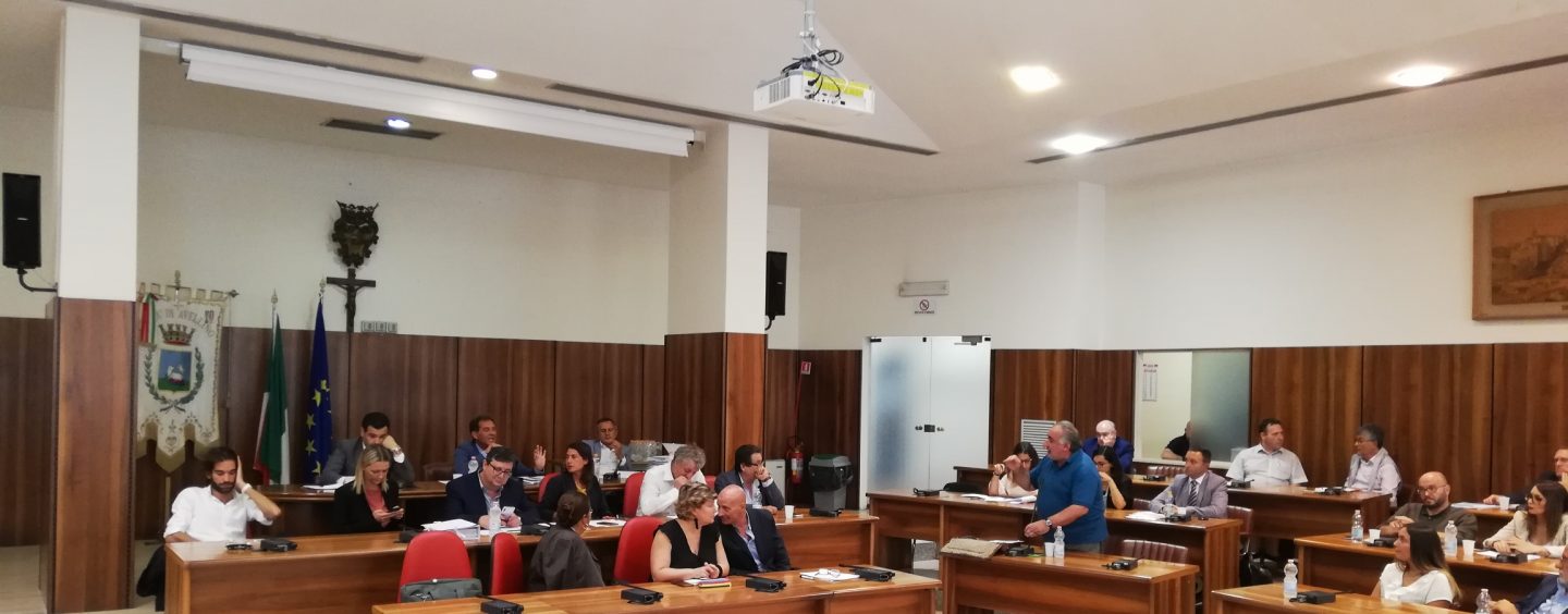 Urciuoli si autosospende, Maggio replica: “Non è prevista dal regolamento. Se vuole si dimetta”