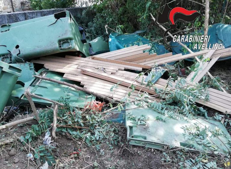 Sequestrata area di 500 mq con rifiuti di vario genere: chiesto l’intervento dell’Arpac
