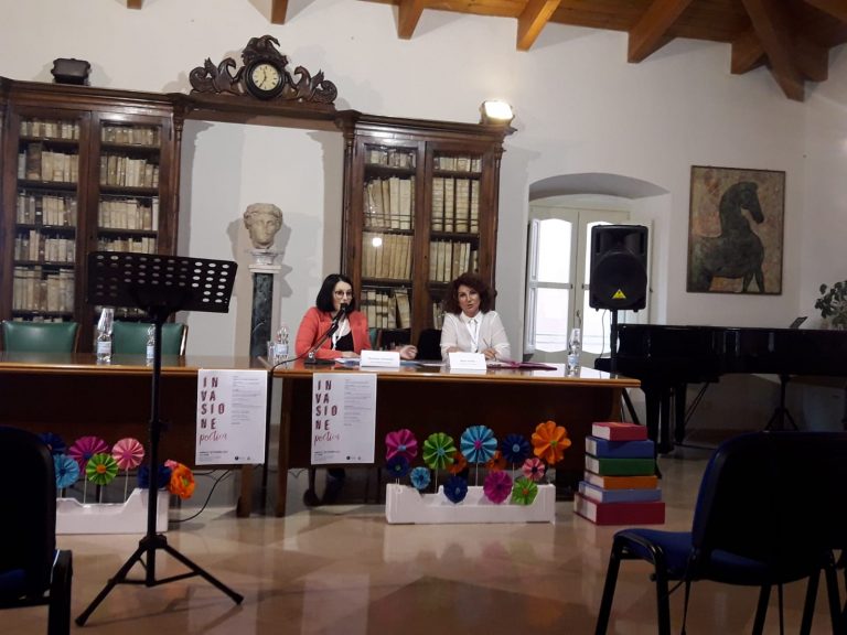 Ad Ariano arriva “Invasione poetica”: come la poesia può rieducare al bello