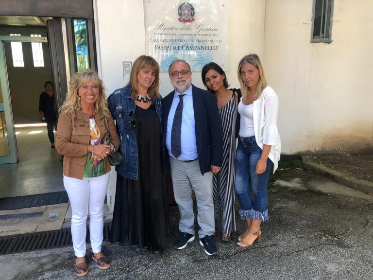 Ciambriello in visita al carcere di Ariano Irpino: “Qui il sopravvitto è più caro rispetto ad altri istituti, una vergogna”