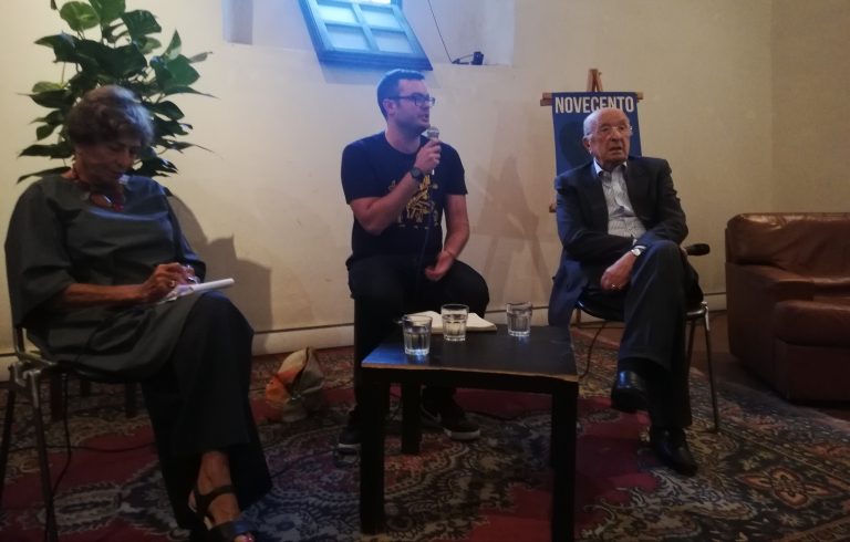 VIDEO / Castellina-De Mita, a Casina del Principe la riedizione del compromesso storico: “Democrazia in pericolo, bisogna salvarla”