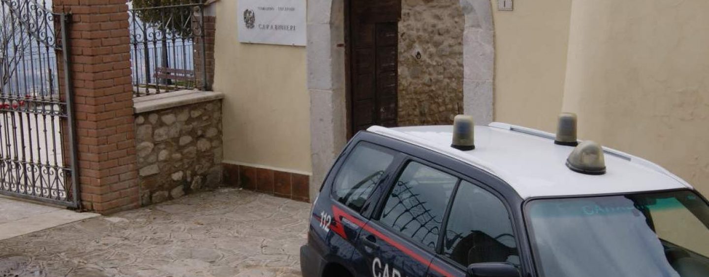 Continuava a perseguitare la sua ex. Arresti domiciliari col “codice rosso” per uno stalker di Montefusco